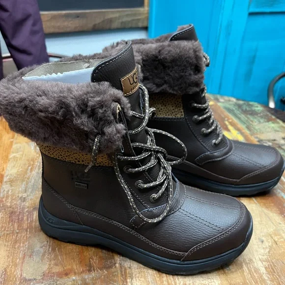 New In Box Ugg Zaylee Cheetah Waterproof Boots